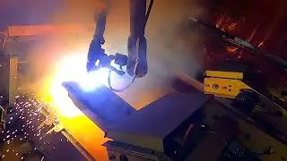 Plasma Cutting Steel Base Rails Robot Cell
