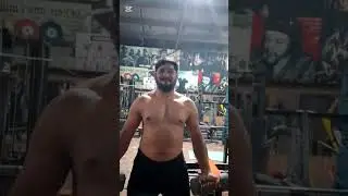 Chest workout 🏋️🇵🇰❤️‍🔥👑💪#trending #dailyvlog #millionviews #viral #reel #pakistan #challange