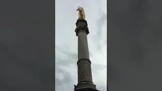 The Zagreb Cathedral square [Zagrebačka katedrala] and his angels