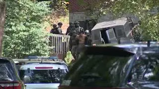 Derrick Groves taken out of Atlanta home in handcuffs