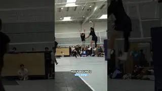 WRIST-AWAY BOUNCE?! 😱 (via: @PJBarrina )