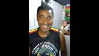 Segura a sequ&ecirc;ncia do louco.