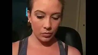 How to apply 3D Fiber Lashes by Younique