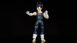 Vegeta - Super Hero - S.H.Figuarts - Unboxing and Figure Showcase