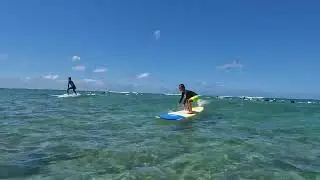 Waikiki Surfing School (Kids Lesson)