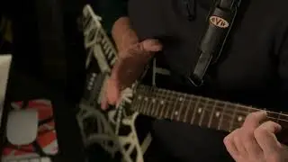 EwF - Einar William Freberg, Harmonic Tapping, EVH Star Guitar 02-12-25