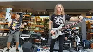 Megadeth bassist, David Ellefson, performs 