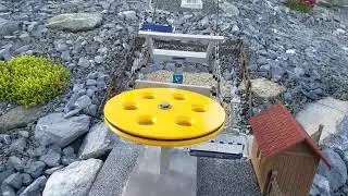 Neubau 2024: 6er Sesselbahn mit fixgeklemmten Sessel in 1:32.