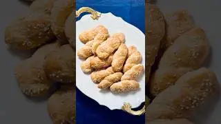 Koulourakia (Greek Easter Cookies) #shorts #eastercookies #mastic #greekfood #greekeaster #easter