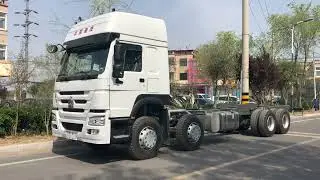 Sinotruk Howo 12 wheels cargo truck for sale