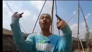 2pac-Changes construction worker rap like 2pac😯