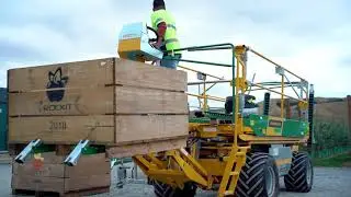 Platform for picking apples