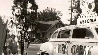ASTORIA CLOWN CARv2 porter