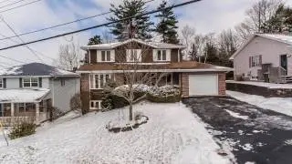 65 Admiral Cove Dr By Debbie Price