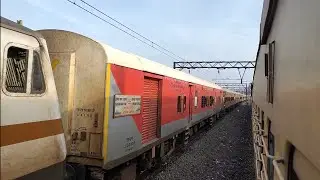 12352 RJPB-HWH Express waiting for Platform clearance #rjpbhwhexpress #patna #howrah