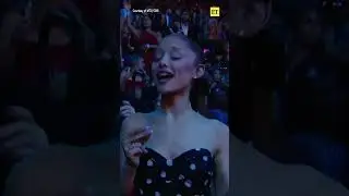 #arianagrande and her dad, were livin' la vida loca during #rickymartin 's #vmas performance. 💃