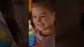 &iexcl;Desaf&iacute;o de pasteles de Minions! La t&iacute;a Chonita intenta hacer pasteles pero los resultados son desas