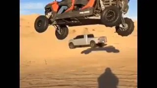 Polaris RZR 4 XP 1000 CRASH - JUMP