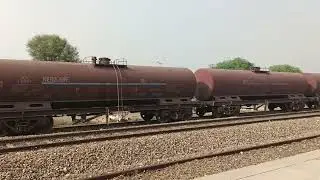 Geu 40 9042 42 Dn karakoram express 18dn 8204 hGmu 30 millat express live in sitara colony samnabad