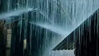 Adormecer rapidamente em 3 minutos com chuva forte no telhado de zinco e sons de trov&atilde;o poderosos
