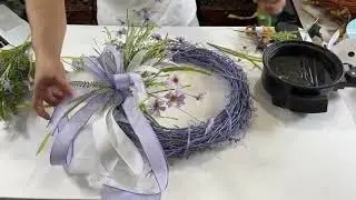 Let’s Make a Purple Lavender Wreath!