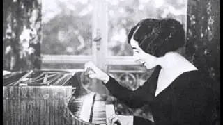 Wanda Landowska plays Bach Fantasia in C minor, BWV 906