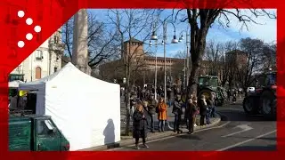Pavia, corteo di trattori arriva in viale Matteotti