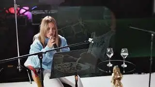 NO TE VAYAS MADRE MIA