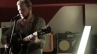 Alexander Wolfe - Into The Deep [Live from Dean St Studios]