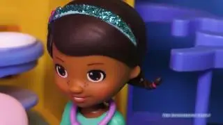 DOC MCSTUFFINS Disney Jr Doc McStuffins and Mr Chomp YouTube Toy Review