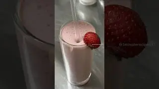 Strawberry & Oats Smoothie #smoothie #strawberry
