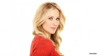 BIOGRAPHY OF CHRISTINA APPLEGATE