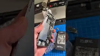 Was macht ihr mit euren Handys 😬 #iphonerepair #iphone #apple #smartphone #repair #display #akku