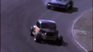 1968 Jerry Cook and Ray Hendrick compete in the Dogwood 500 NASCAR national championship