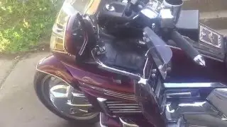 Goldwing GL 1500 w/ Harley Pipes