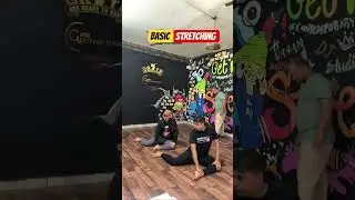 learn basic stretching for self defence #aakashgc #shorts