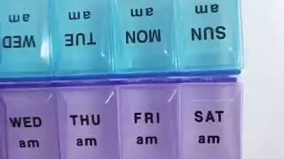 Pill Box 14 Grids One Week Plastic Portable Pill Case