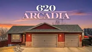 Lakeland Hills 5-Bedroom Ranch with Walkout Basement + RV Parking | 620 Arcadia