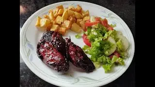 Asinhas de frango com molho BBQ