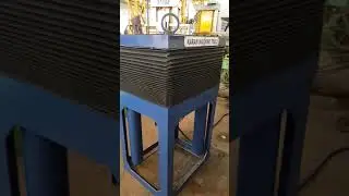 DYNO LIFTING ARRANGEMENT
