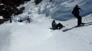 Snowboard Alpe DHues France - outside tunnel in black route Tunnel