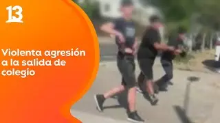 Video muestra pelea escolar con arma afuera de colegio en Macul: 