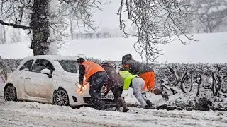 New York Weather | Storm Stella to unleash hell on BRITAIN &ndash; tail of violent US storm to blast UK