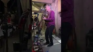 Greg Wyard loops Peter Gabriel's 