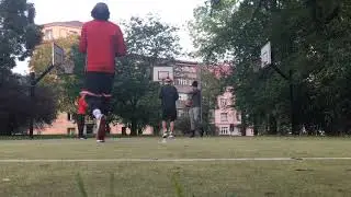 Quarantine hoops overseas....😂🔥
