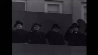 USSR Anthem Revolution Day Parade at 7 november 1952 (RARE!)