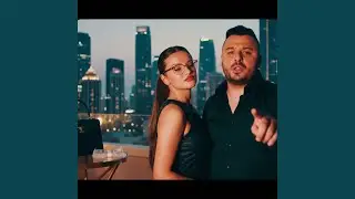 In Posetuta Armani