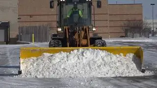 Arctic Sectional Pusher and Plow Fast Clean-up