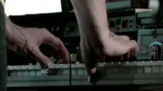 Manyfingers - A remark (The Cube Cinema)