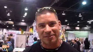 On the Beat with Eric St. Vaughn of Resistance Pro at Wizard World 2013